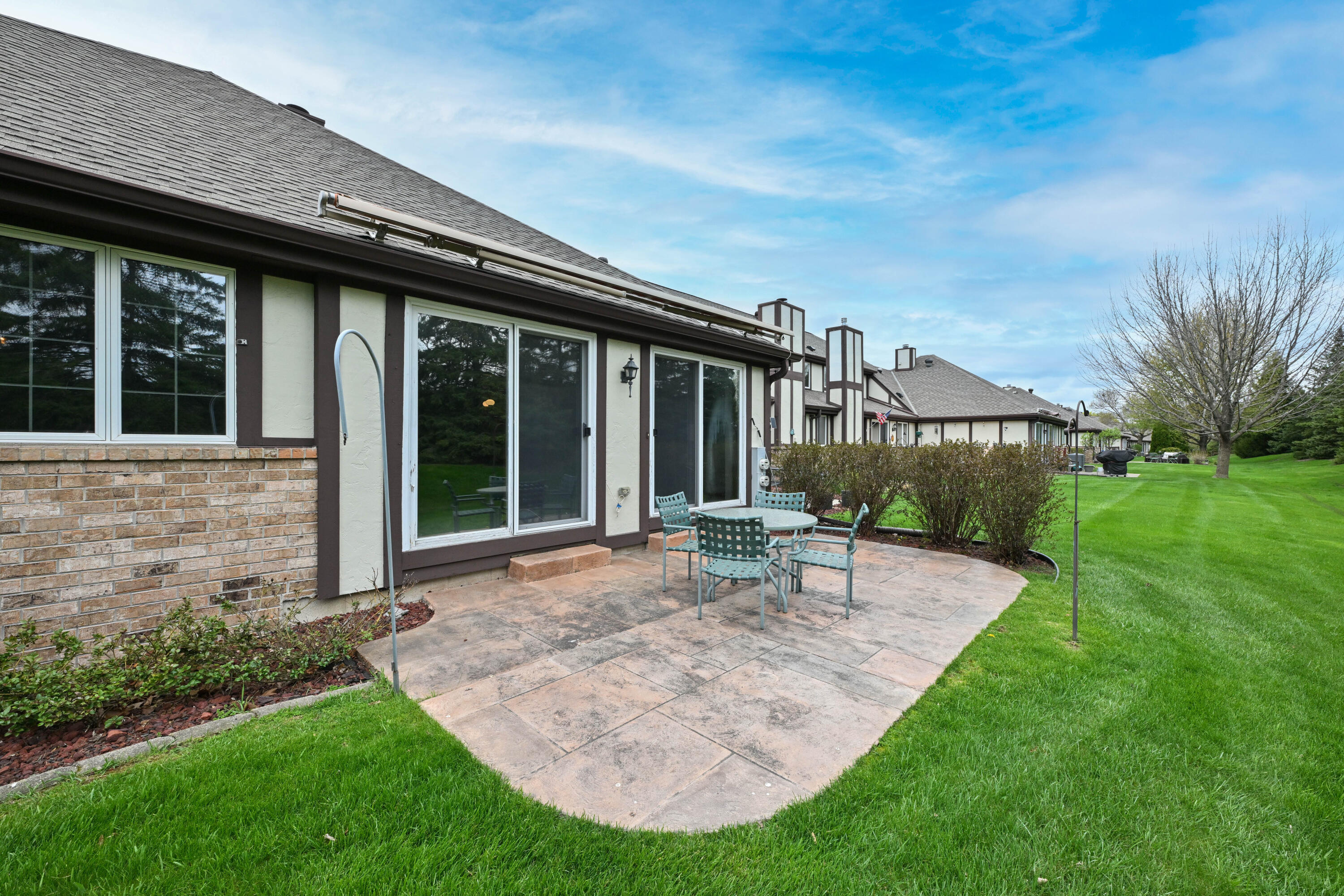 770 Oakwood Ln Unit: D