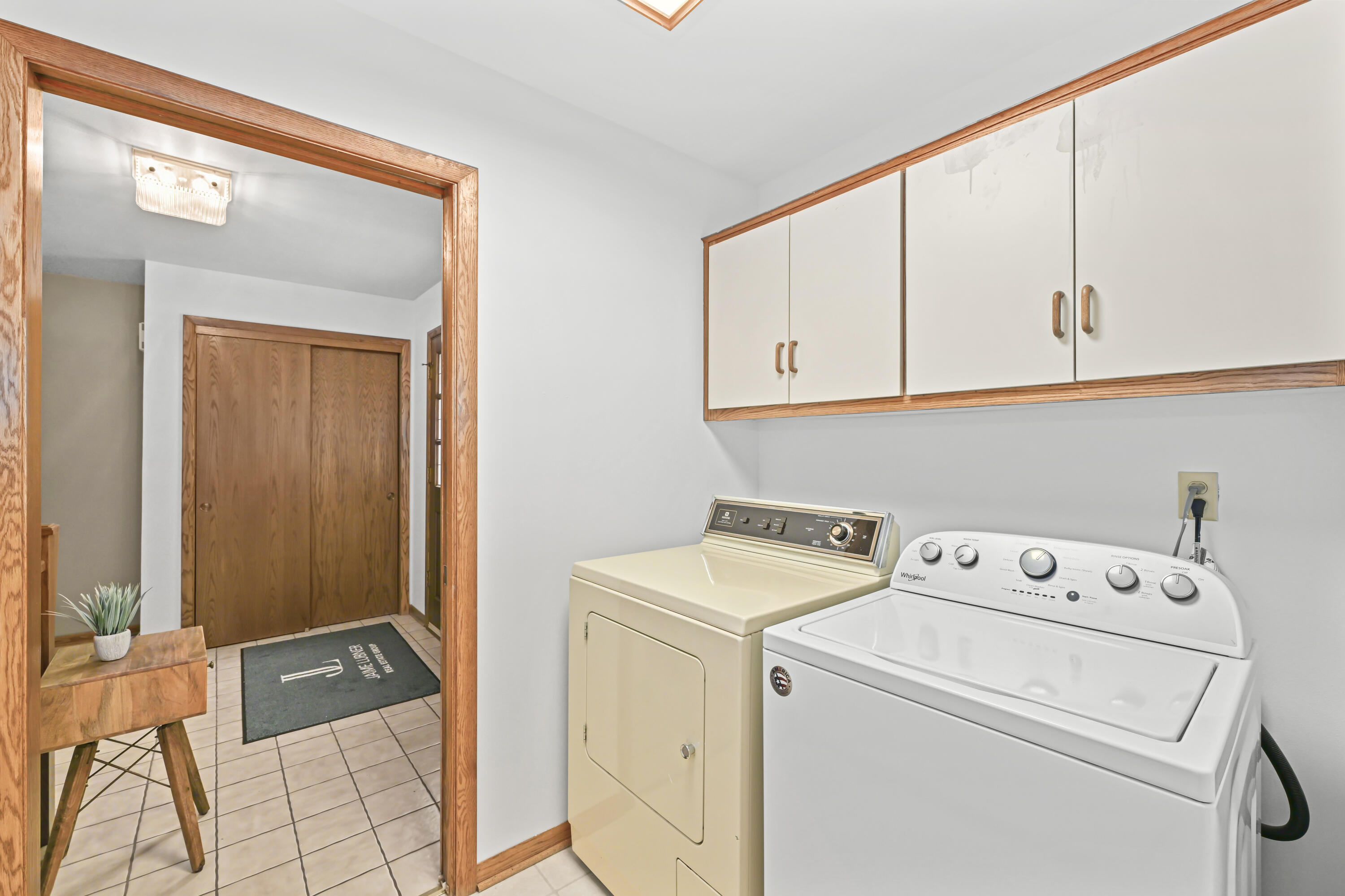 770 Oakwood Ln Unit: D