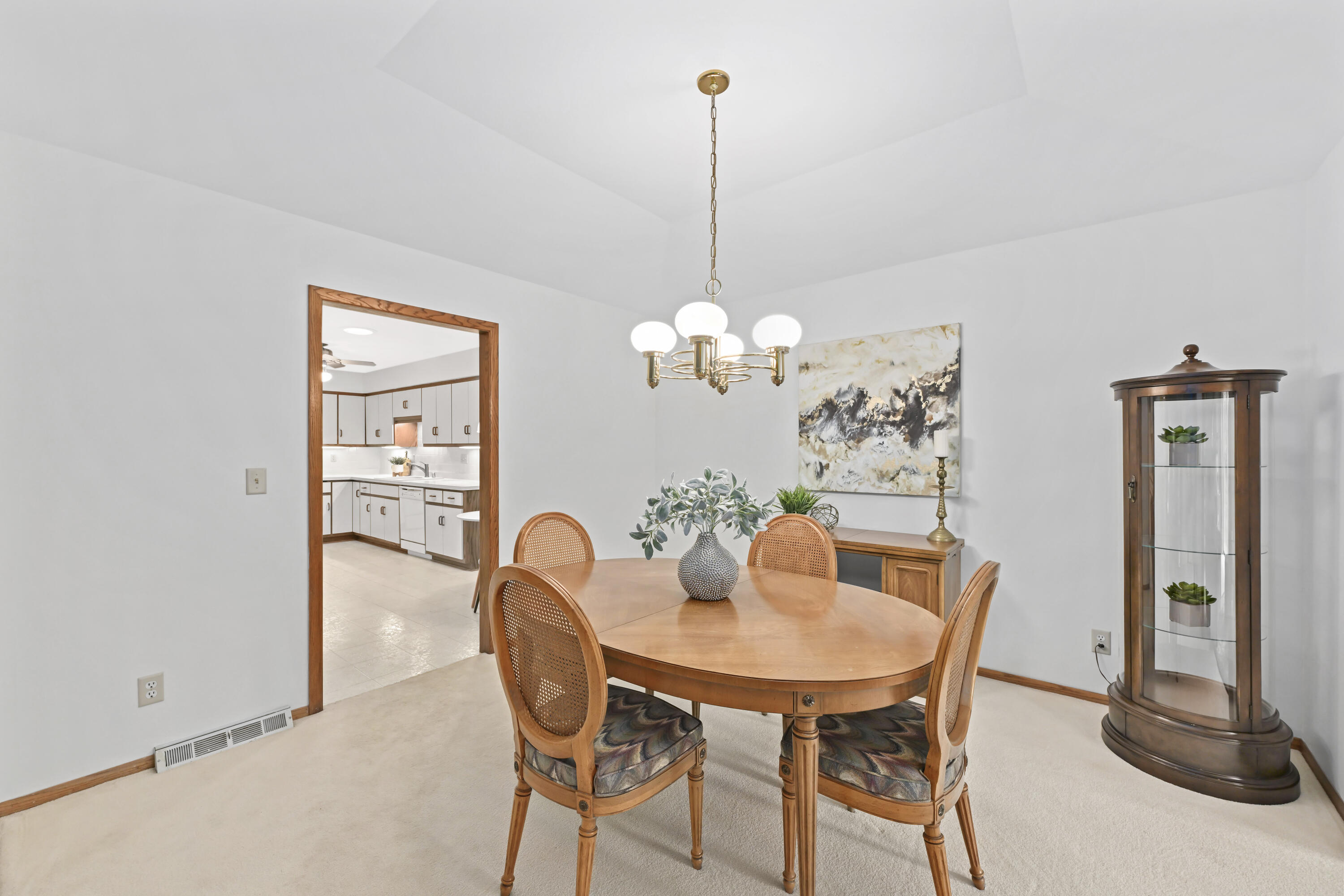 770 Oakwood Ln Unit: D