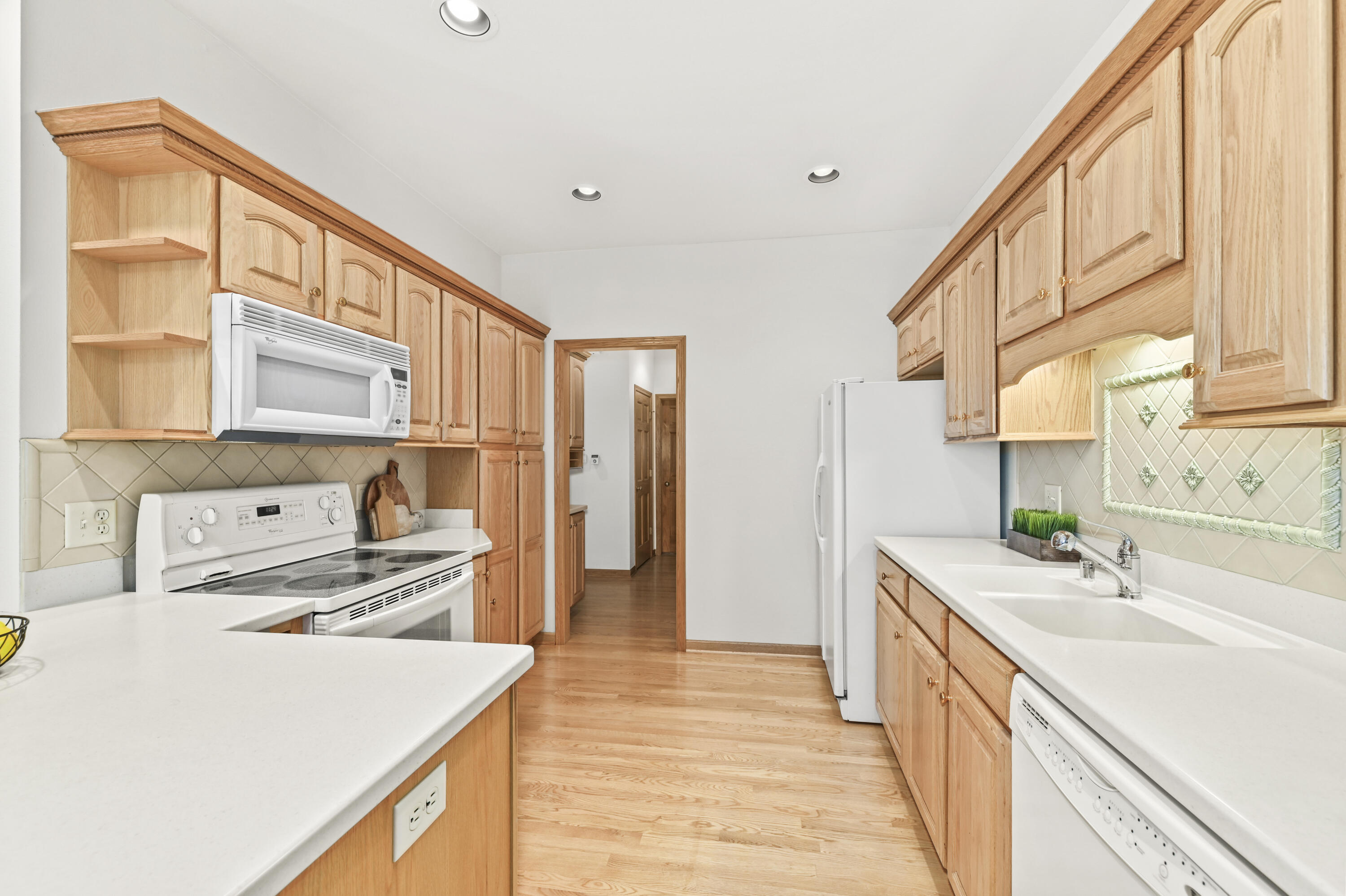 2325 Caribou Ln