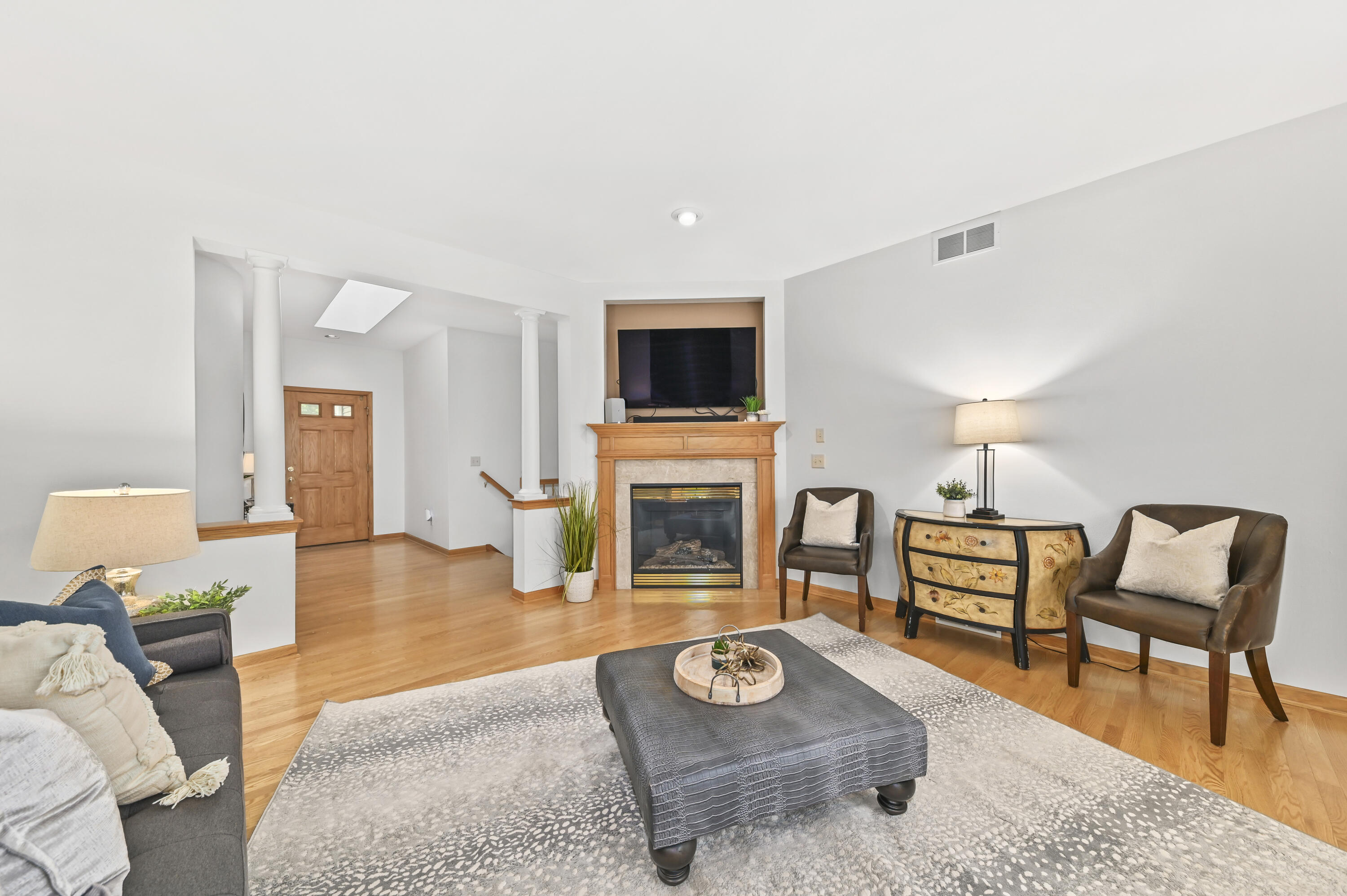 2379 Stoney Ln