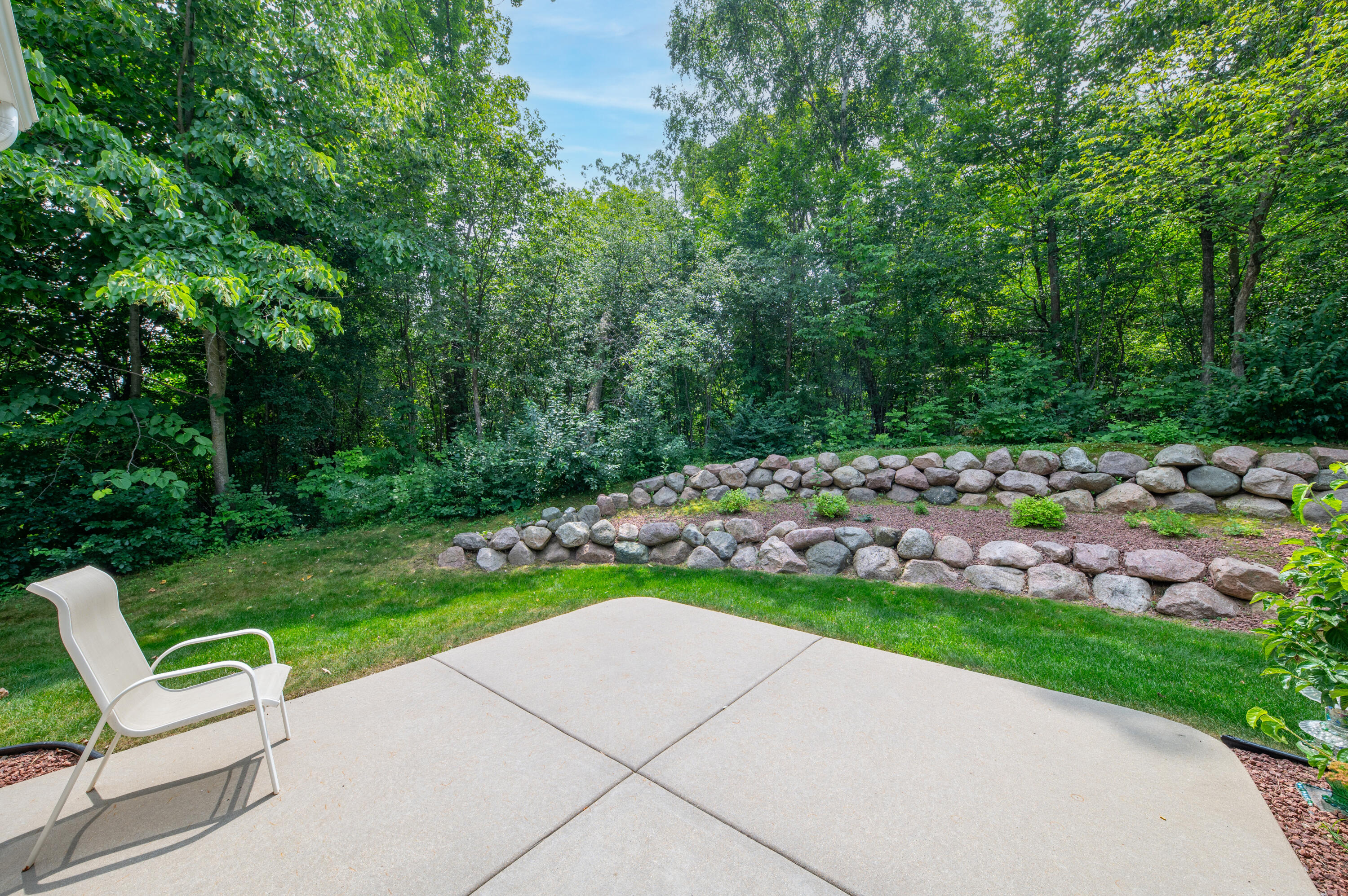 2379 Stoney Ln