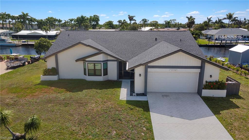 2176 Club House RD