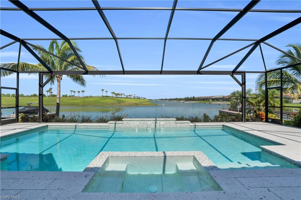 Esplanade Lake Club