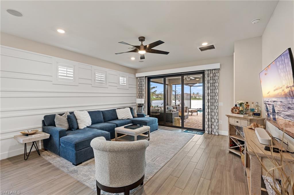 12351 Canal Grande DR