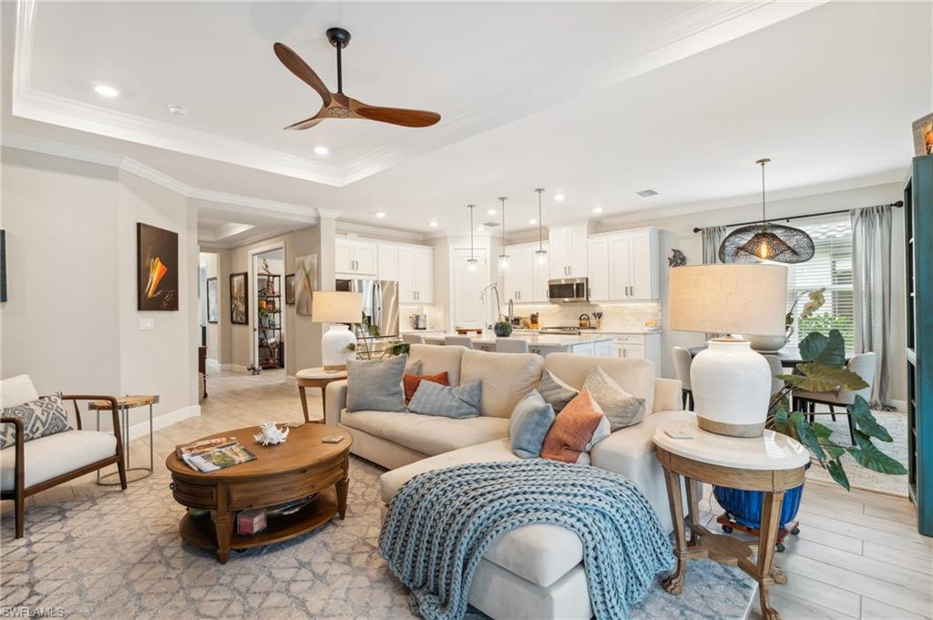 17513 Caravita LN