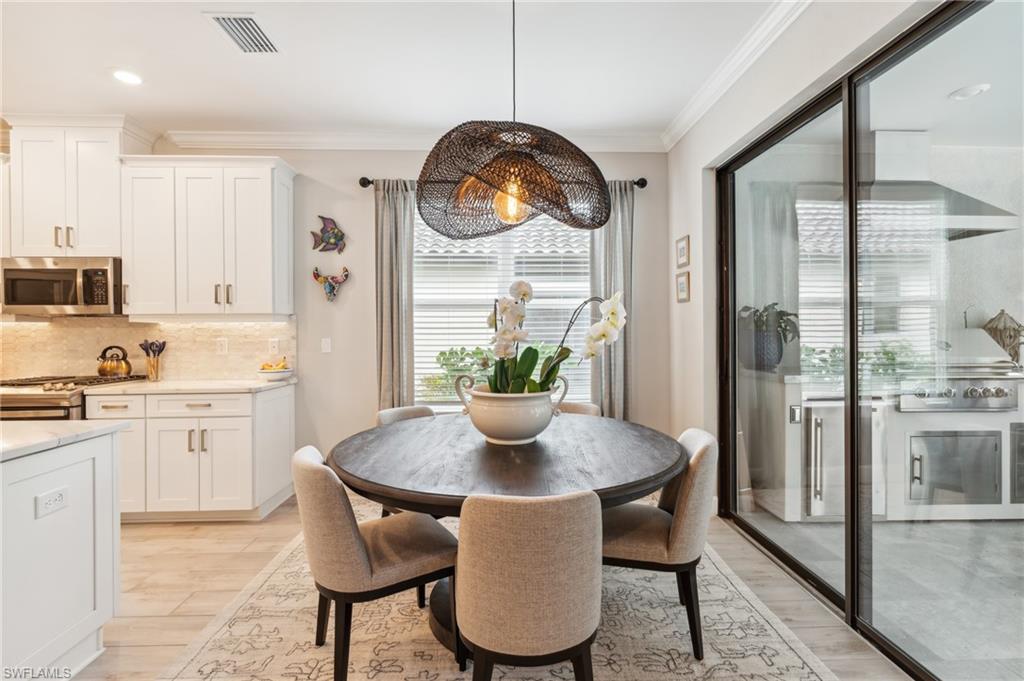 17513 Caravita LN