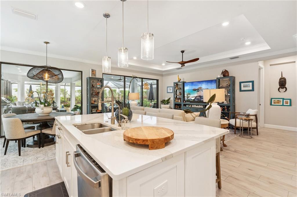 17513 Caravita LN