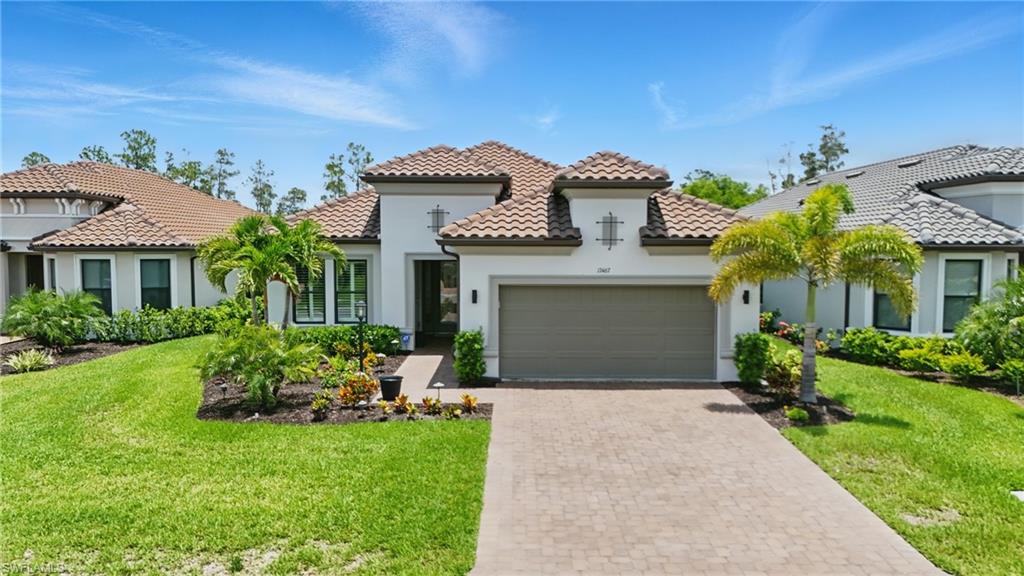 17467 Caravita LN