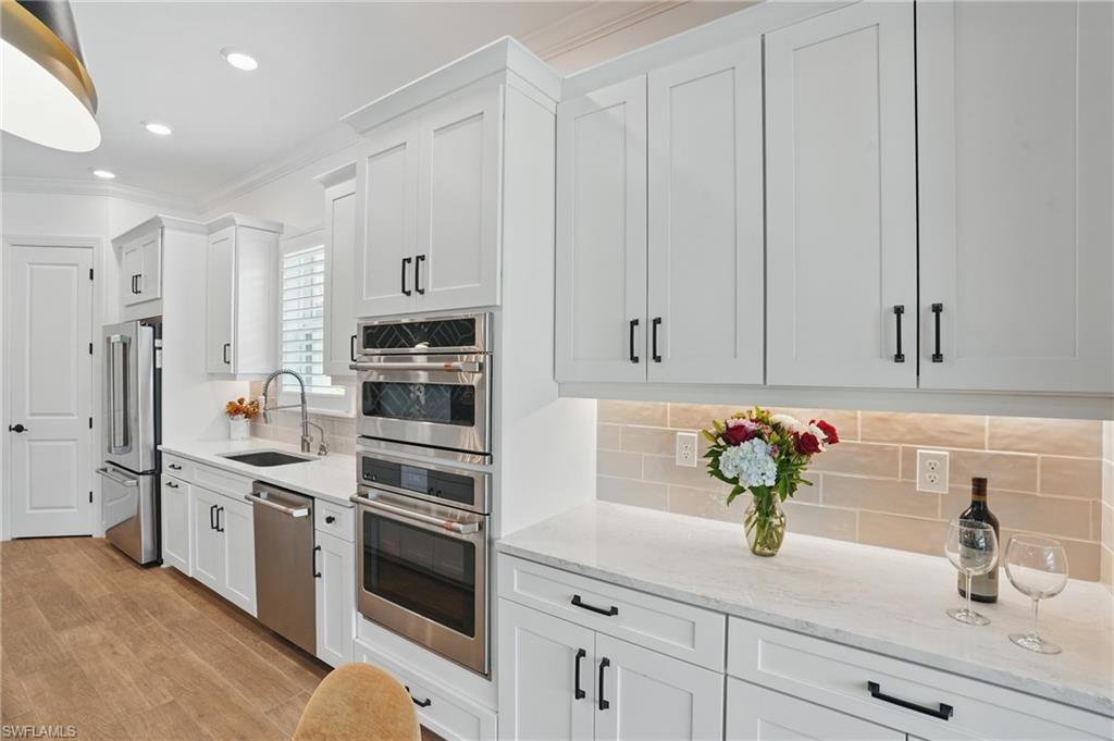 17467 Caravita LN