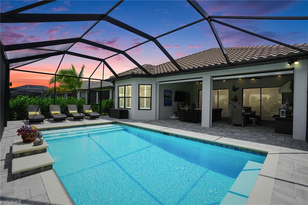 17467 Caravita LN