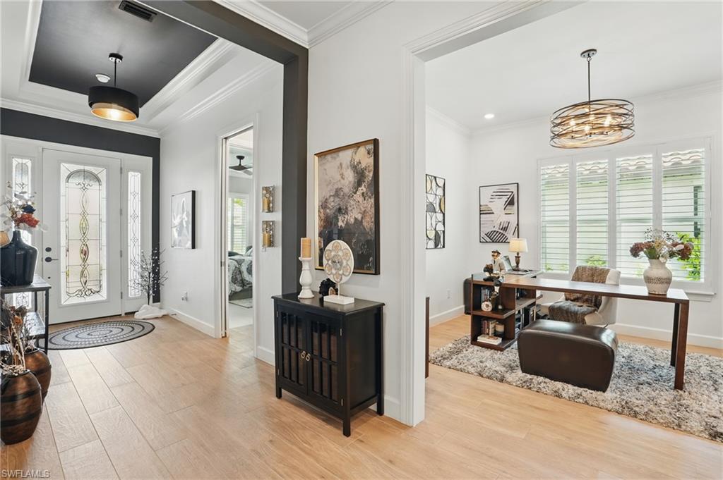 17467 Caravita LN