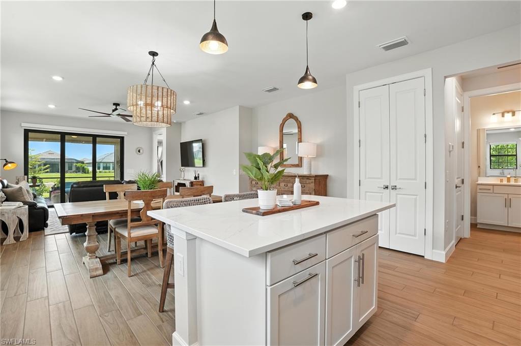 11945 Sacra PL