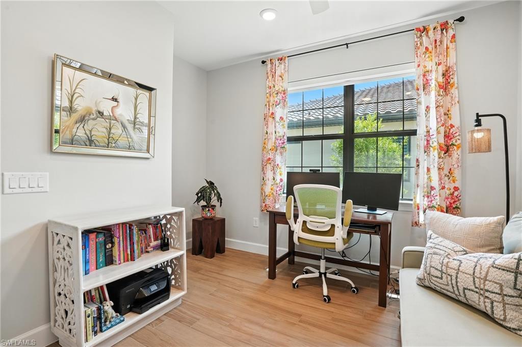 11945 Sacra PL