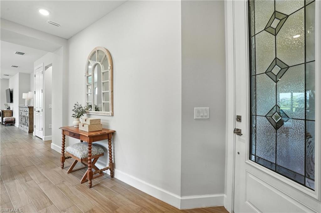 11945 Sacra PL