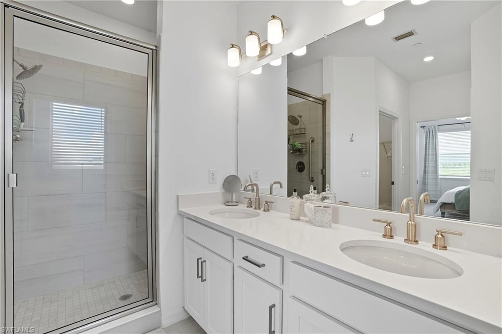 11861 Venetian Lagoon DR