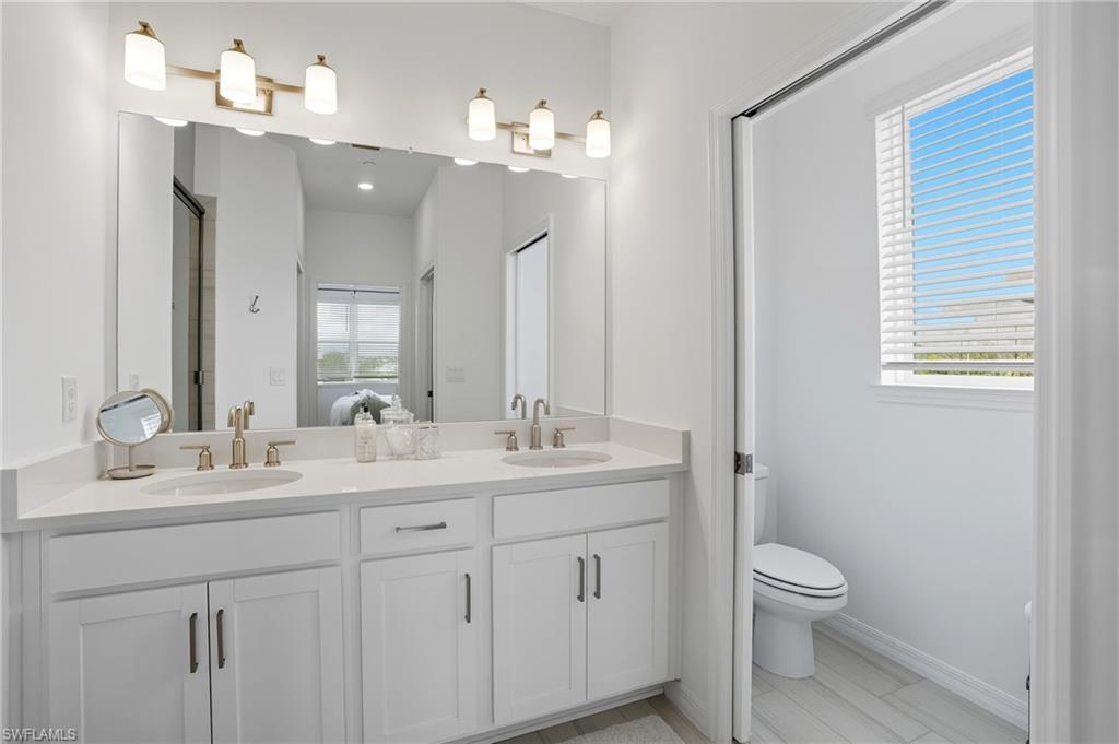 11861 Venetian Lagoon DR