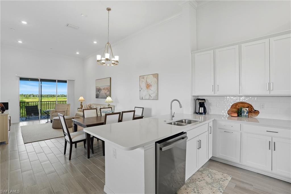 11861 Venetian Lagoon DR