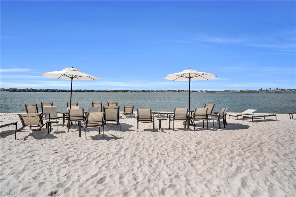 11761 Venetian Lagoon DR # 204