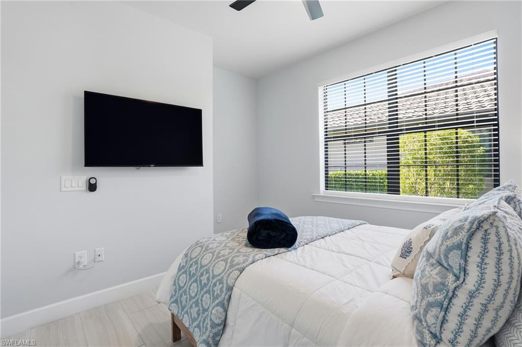 12330 Canal Grande DR