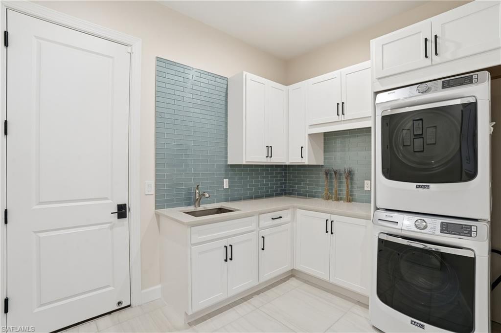 11591 Canal Grande DR