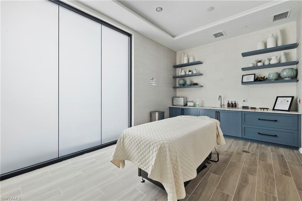 11591 Canal Grande DR