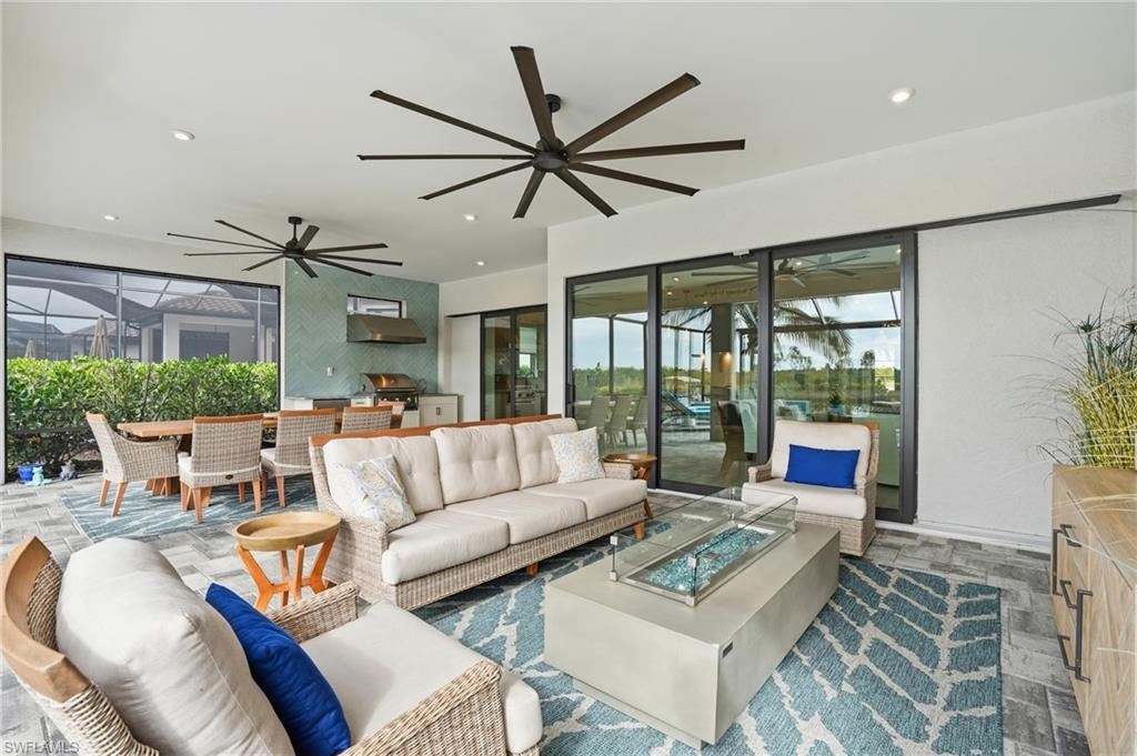 11591 Canal Grande DR