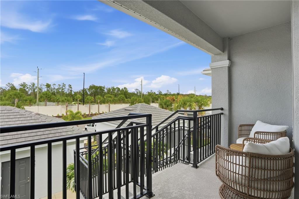 11851 Venetian Lagoon DR # 202