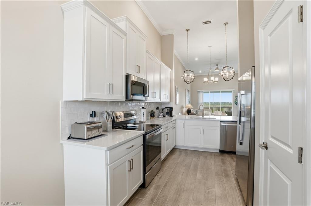 11851 Venetian Lagoon DR # 202