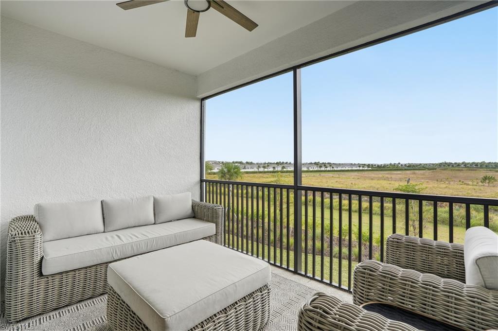 11851 Venetian Lagoon DR # 202