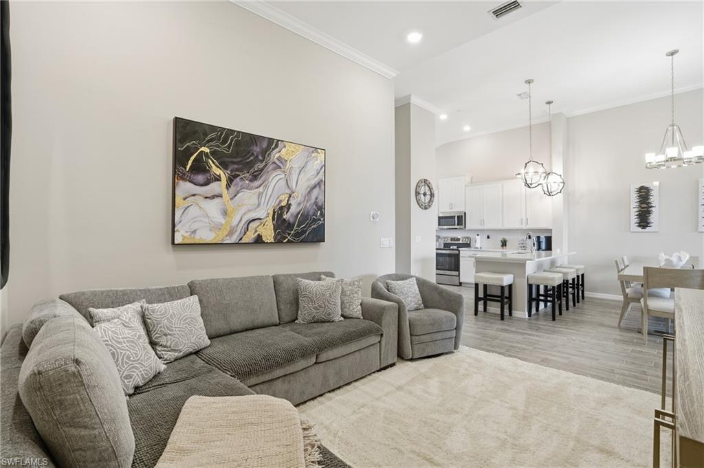 11851 Venetian Lagoon DR # 202