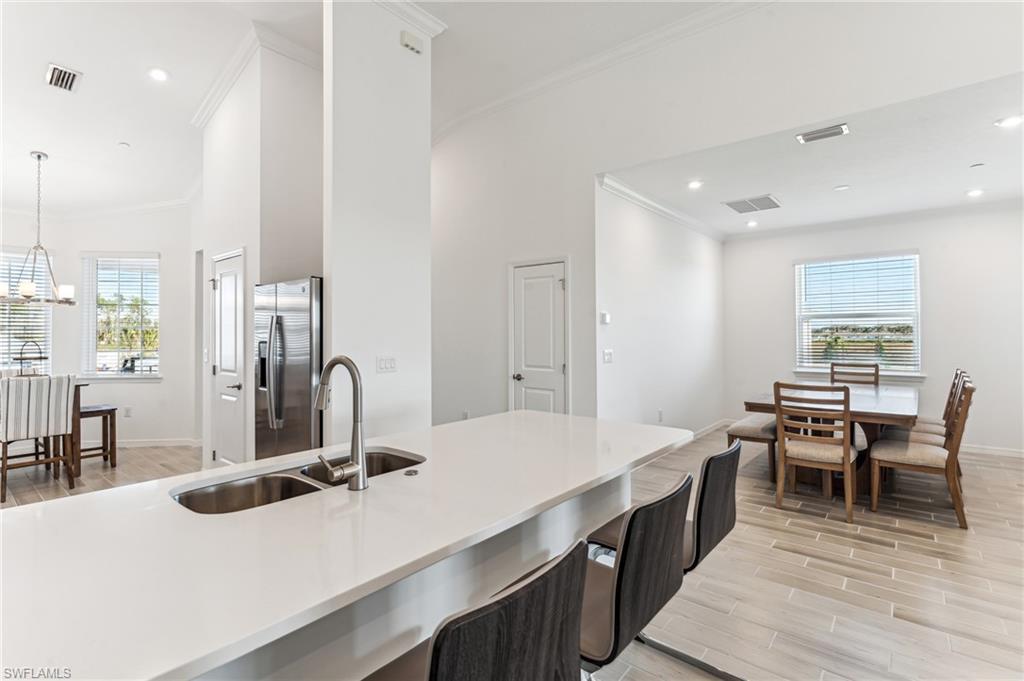 11801 Venetian Lagoon DR