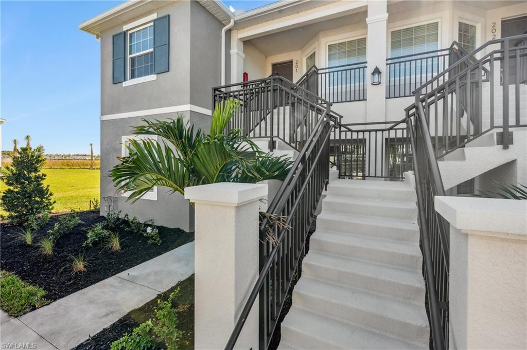 11801 Venetian Lagoon DR