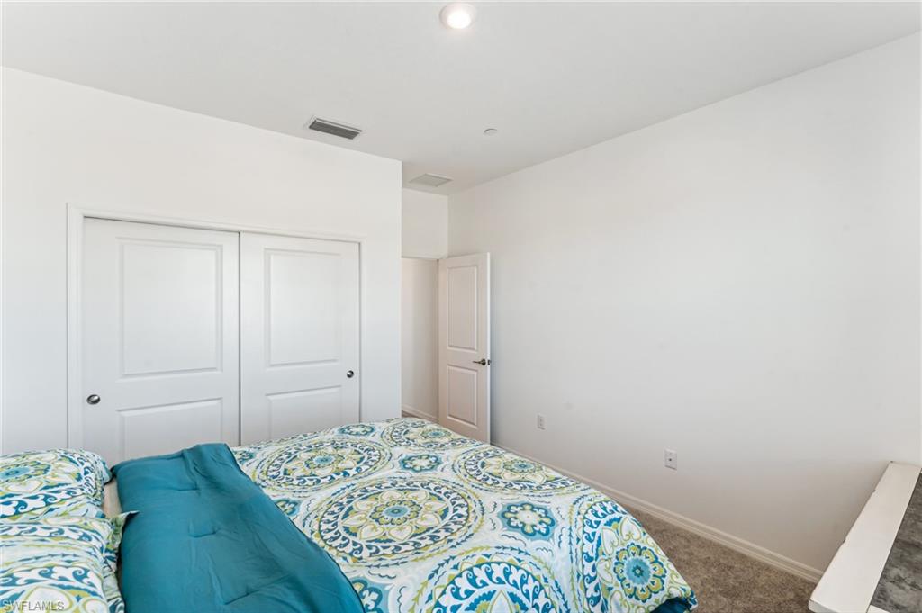 11801 Venetian Lagoon DR