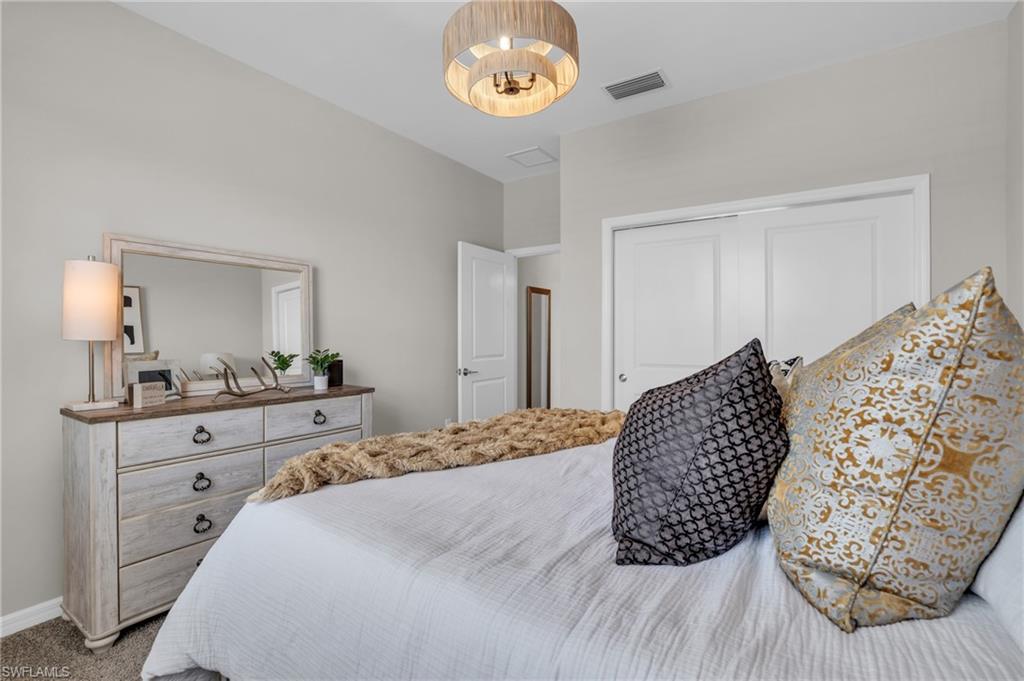 11841 Venetian Lagoon DR # 204