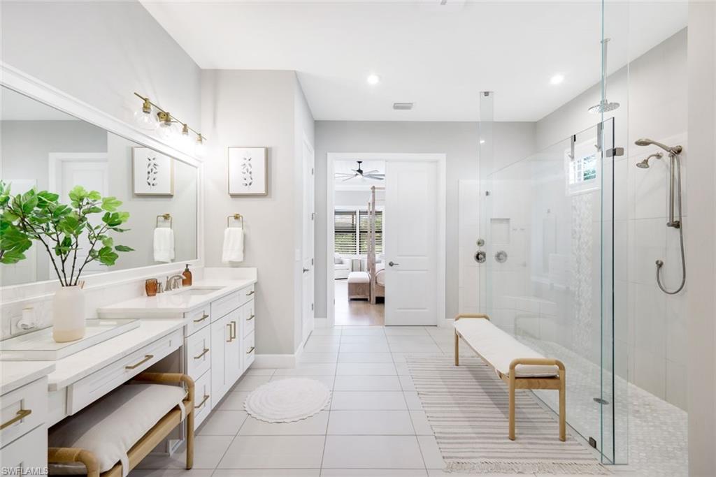 11200 Canal Grande DR