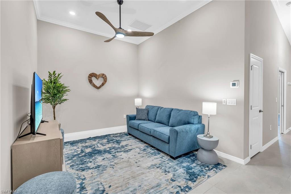 11811 Venetian Lagoon DR # 202