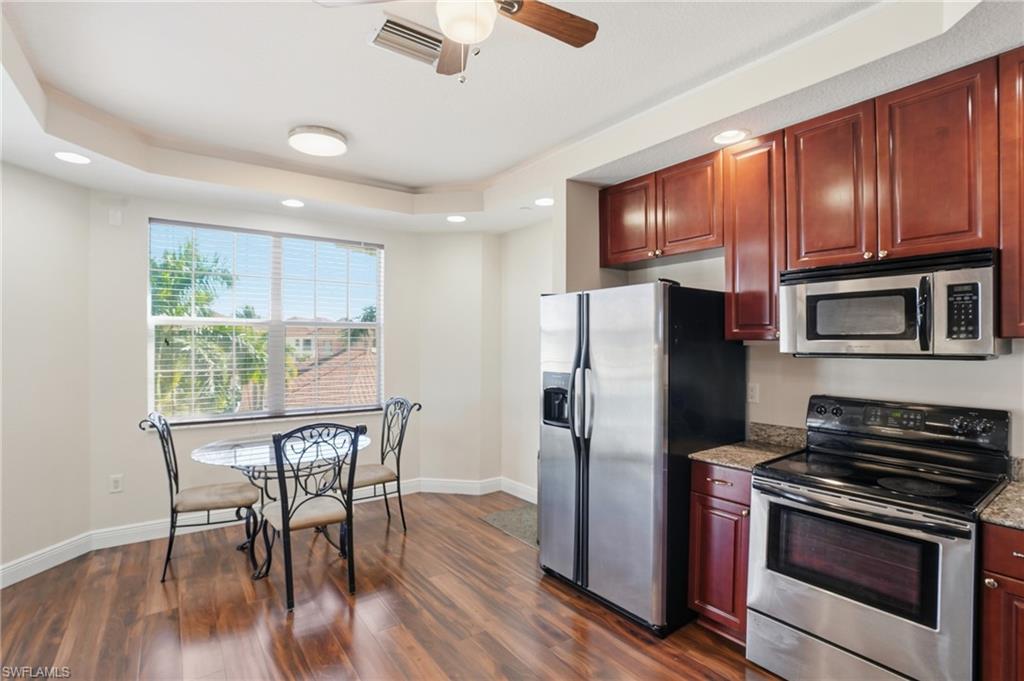 1121 Van Loon Commons CIR # 301