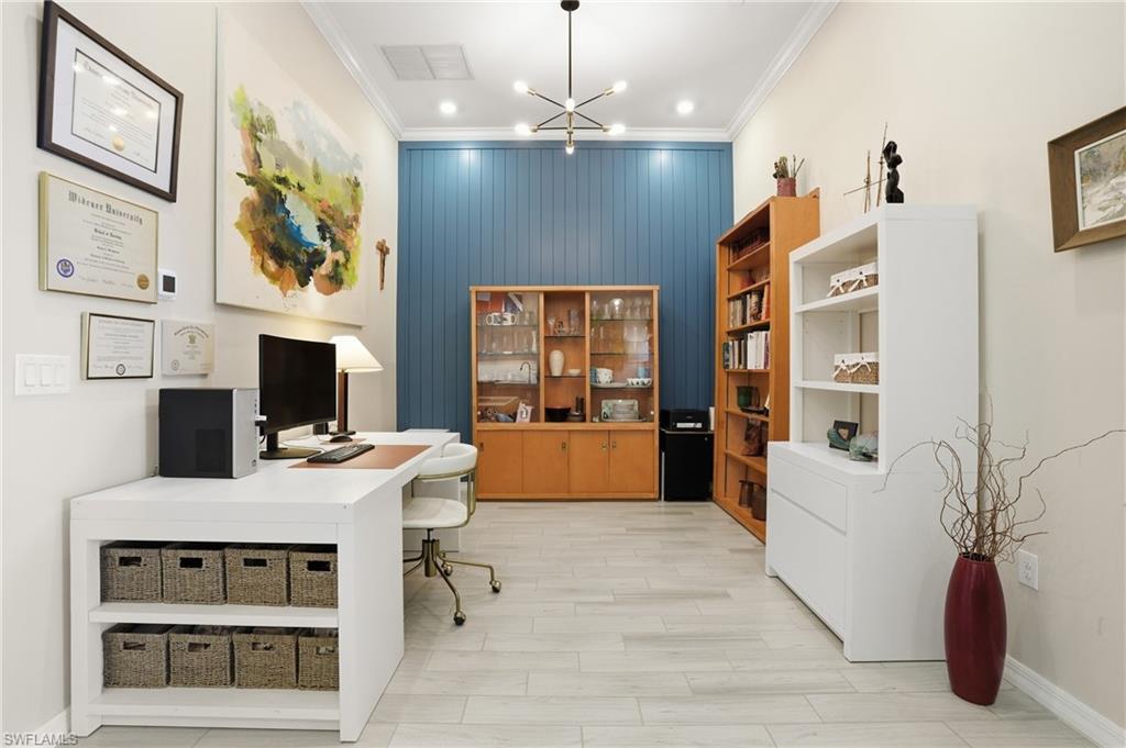 11861 Venetian Lagoon DR # 203