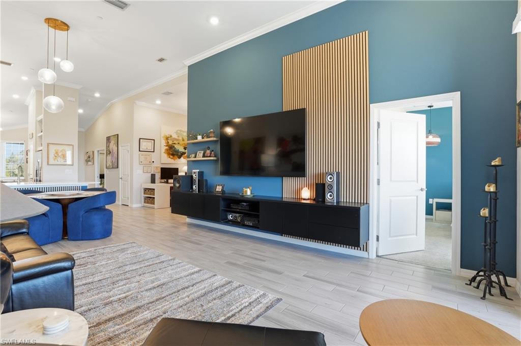 11861 Venetian Lagoon DR # 203