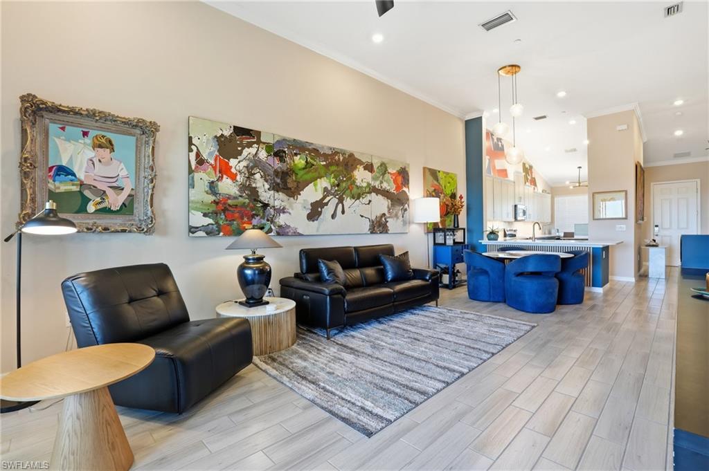 11861 Venetian Lagoon DR # 203