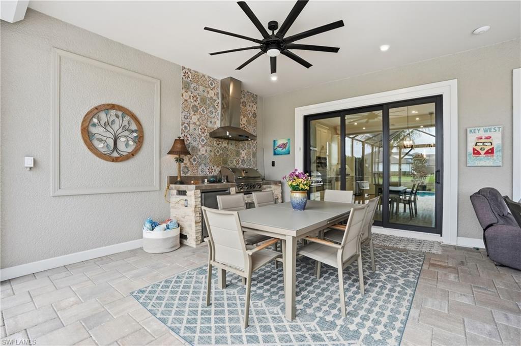 11161 Canal Grande DR