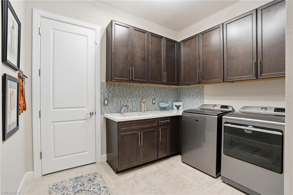 11161 Canal Grande DR