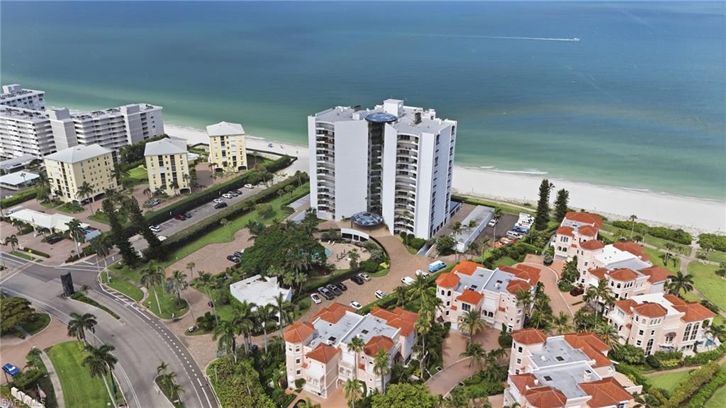 3951 Gulf Shore BLVD N 302