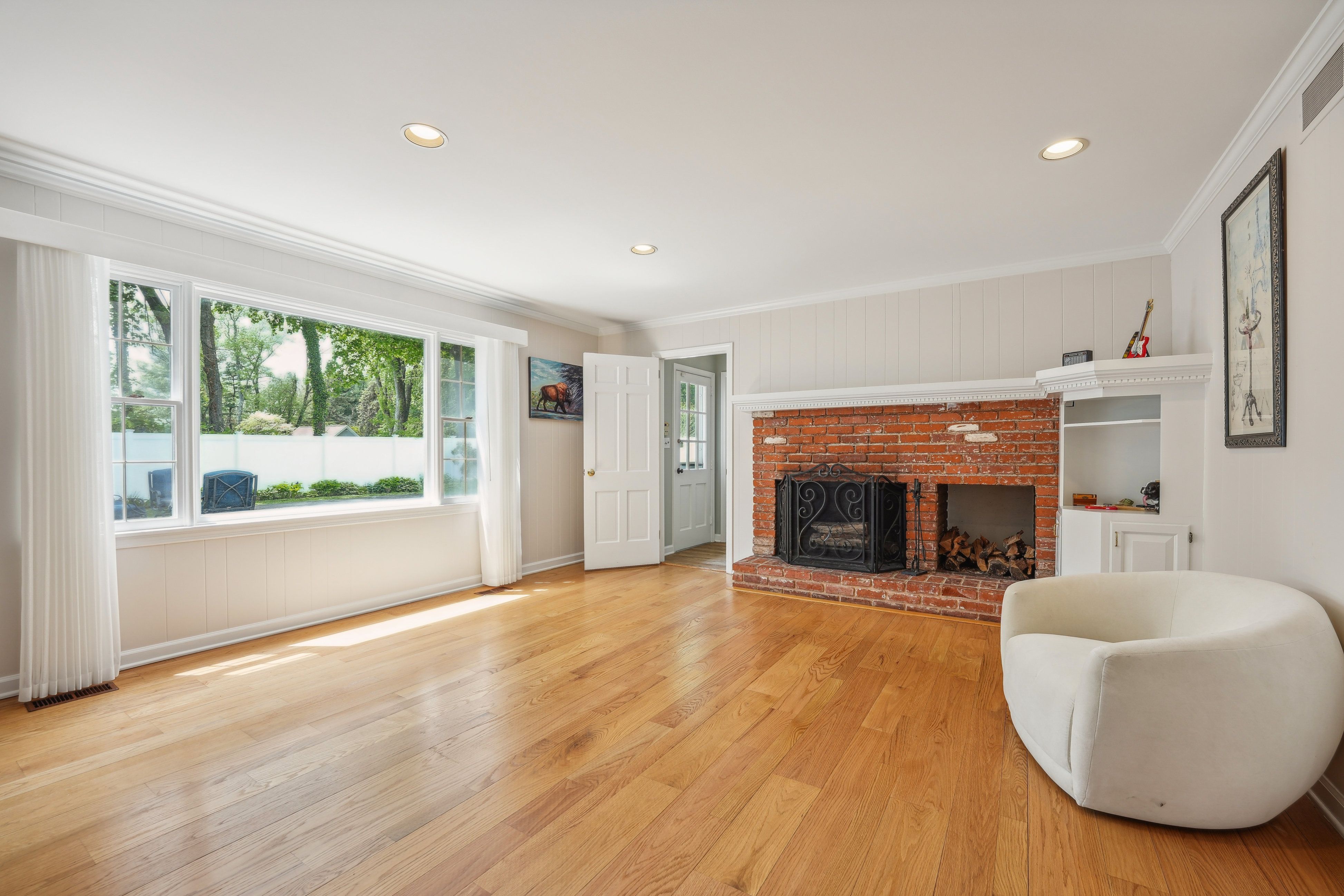 8 Harvey Drive 