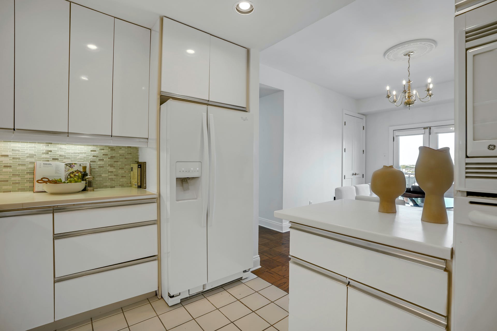 201 Shearwater Ct.  #53