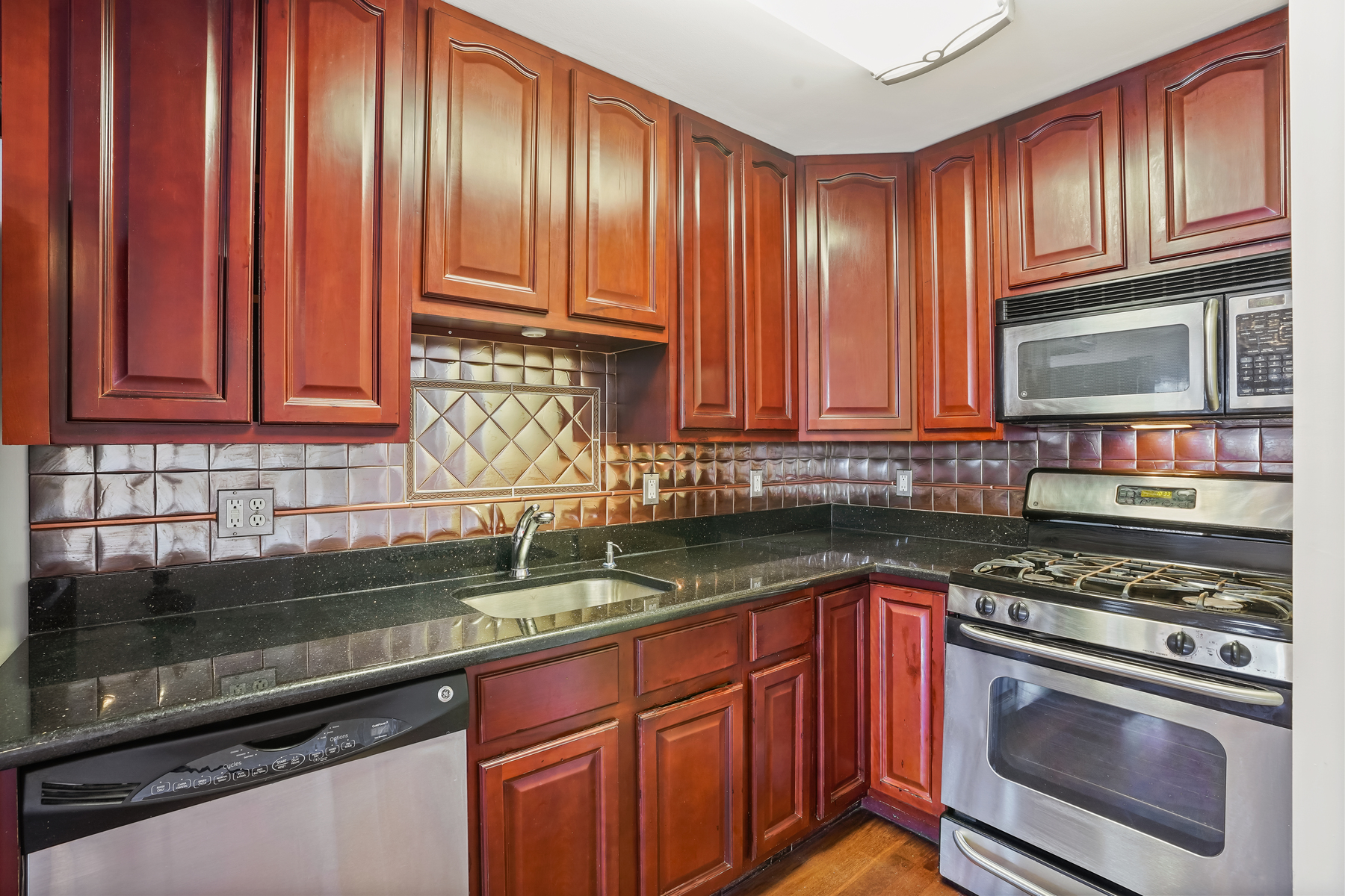 1720 New York Avenue, Unit 403