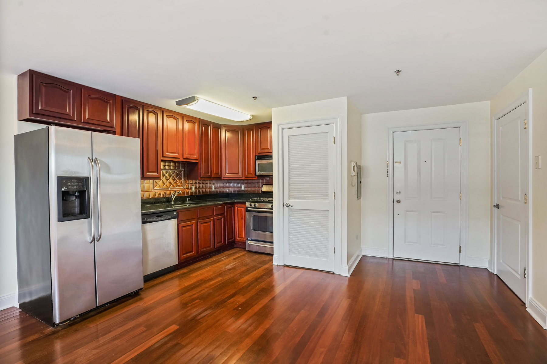 1720 New York Avenue, Unit 403