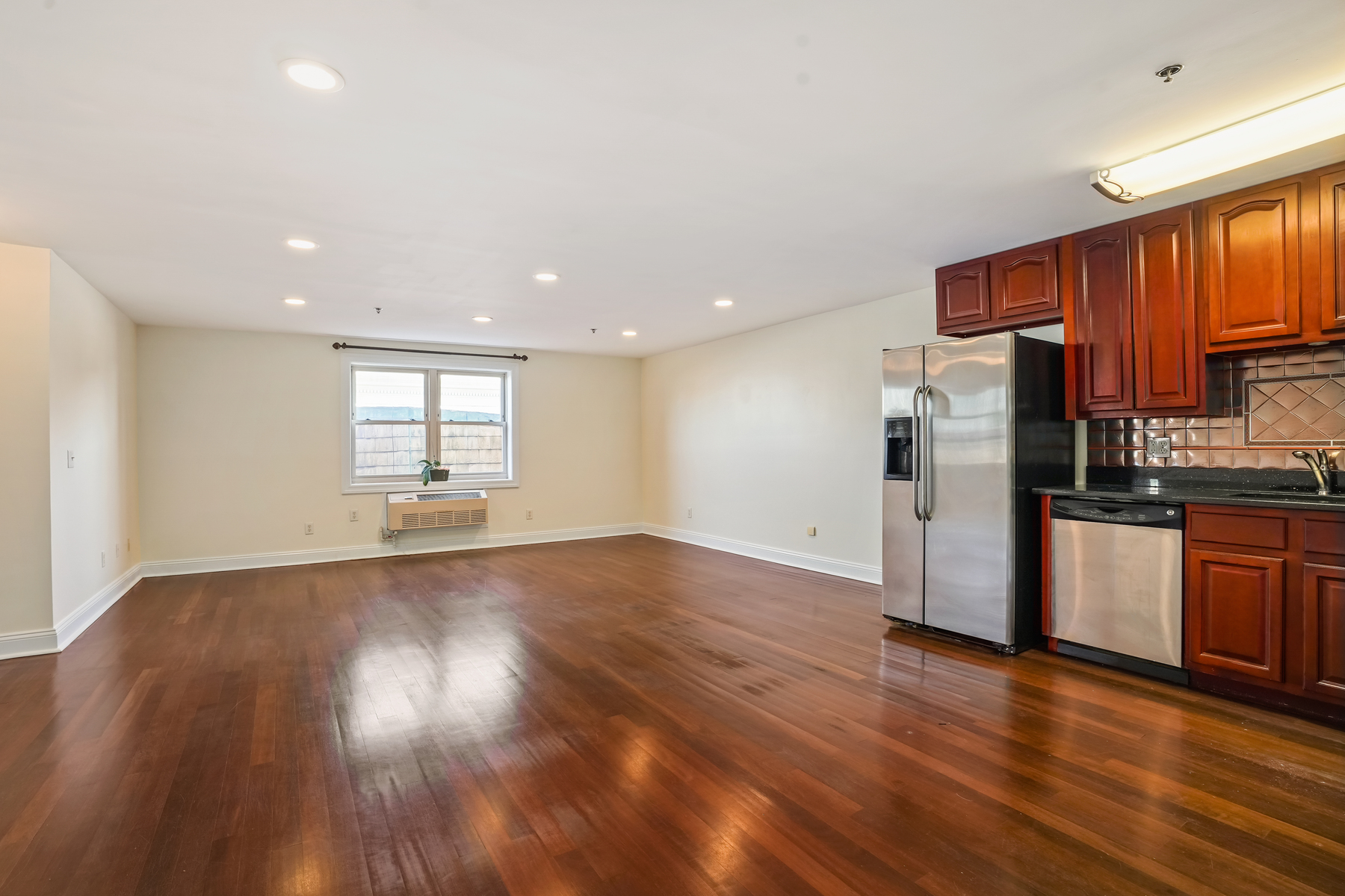 1720 New York Avenue, Unit 403