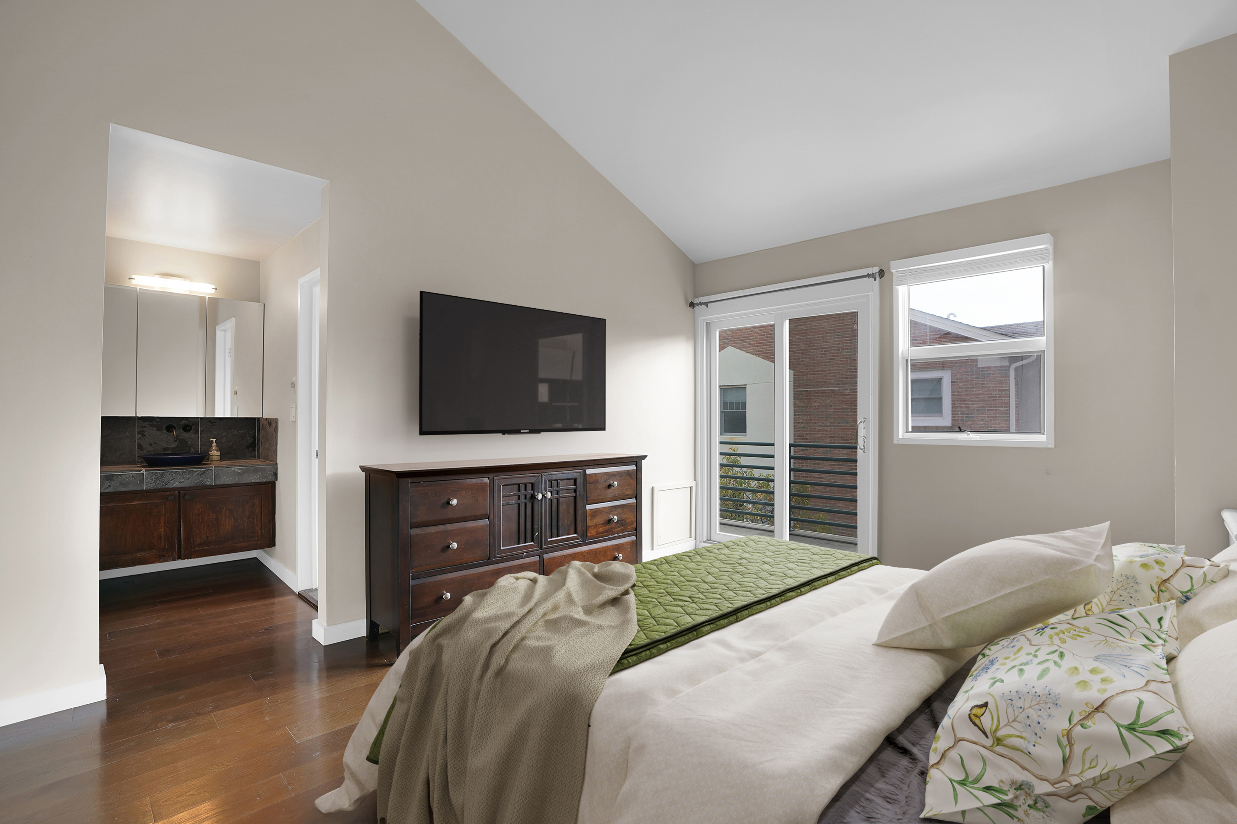 15 Grand Cove Way